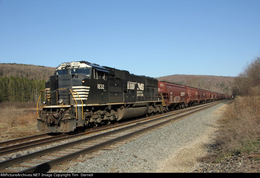 NS 1832 on an outlawed 310